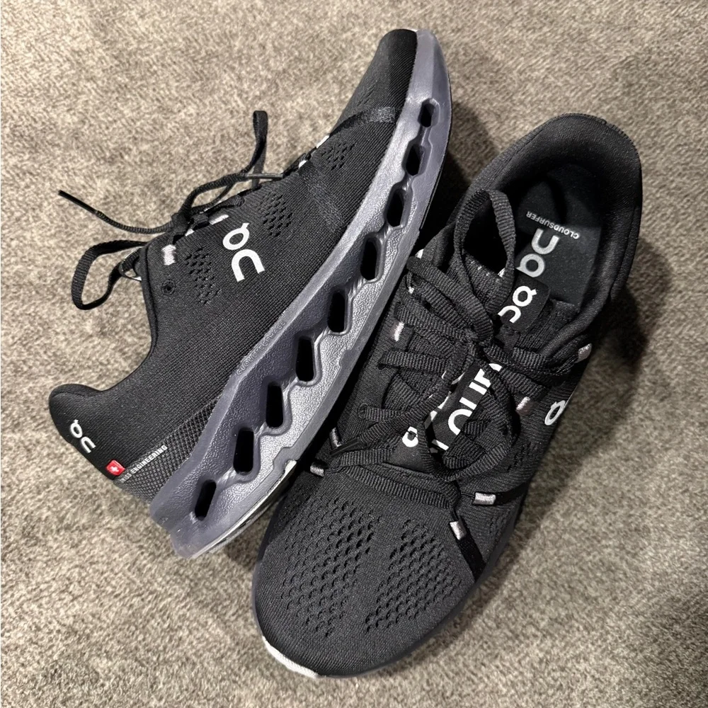 On Running Cloudsurfer Black Sneakers - Picture 3 of 7